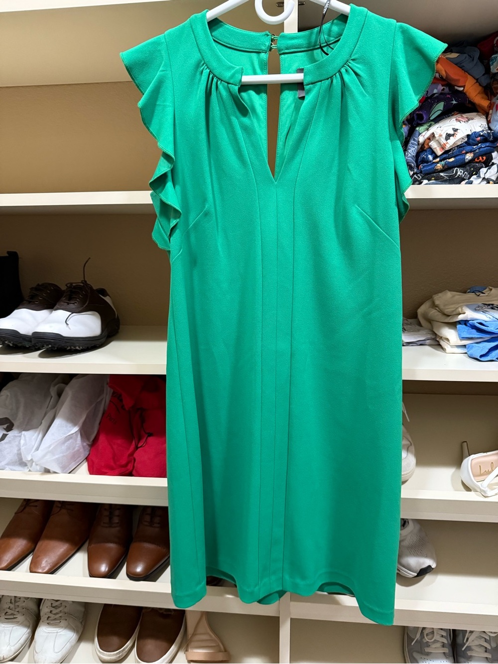 Vince Camuto Emerald Green Flutter Sleeve Shift Dress